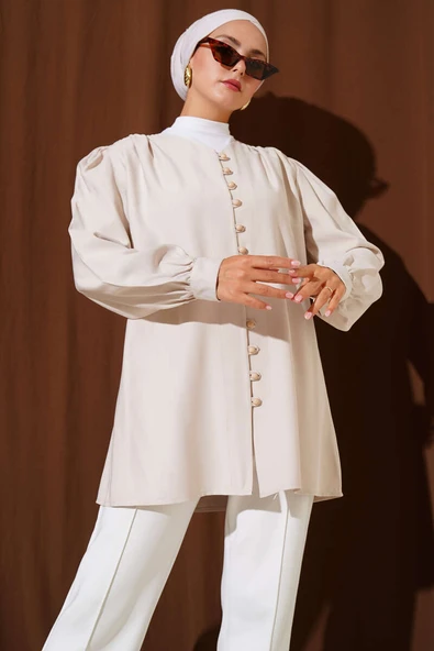 Brit Düğmeli Tensel Gömlek Bej - Resim 2