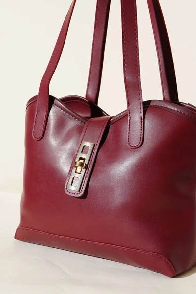 Fermuarlı Kilit Detaylı Kol Çanta Bordo - Resim 3