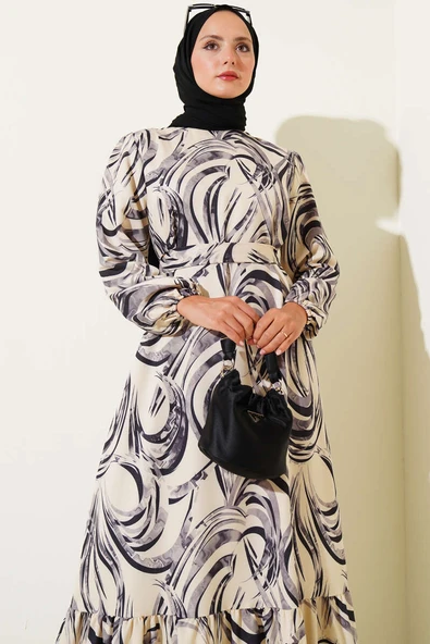 Karışık Desenli Volanlı Kuşaklı Elbise Siyah - Resim 2