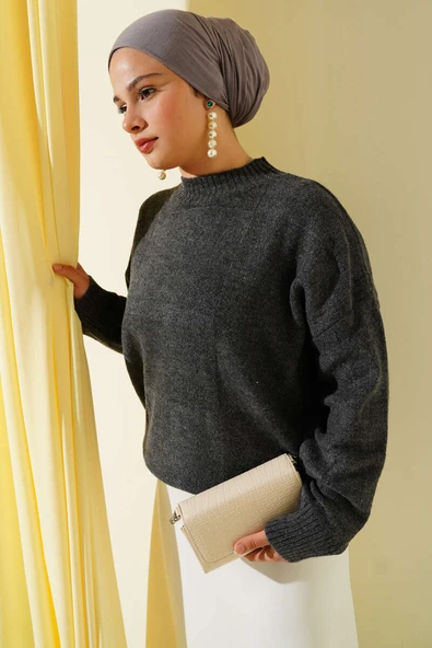 Kare Desenli Triko Kazak Füme ürün görseli