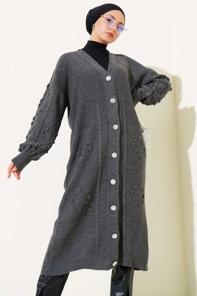 Taşlı Düğmeli Triko Hırka Füme ürün görseli