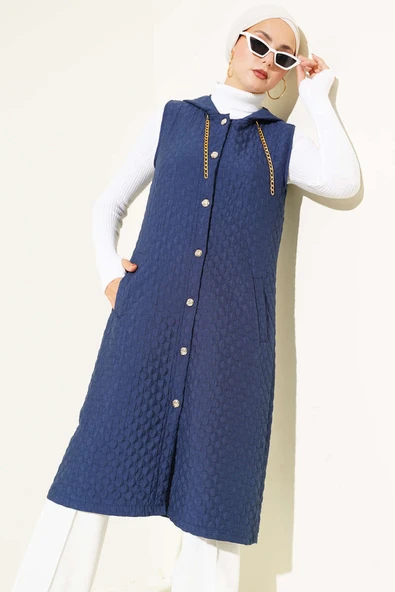 Kapüşonlu Kapitone Yelek Lacivert ürün görseli