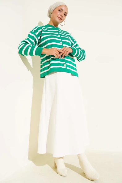 Çizgili Düğme Detaylı Kısa Triko Hırka Yeşil - Resim 2