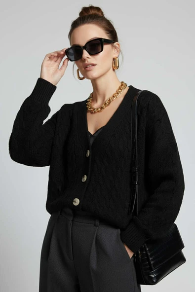 Oversize Cepli Örgü Hırka Siyah