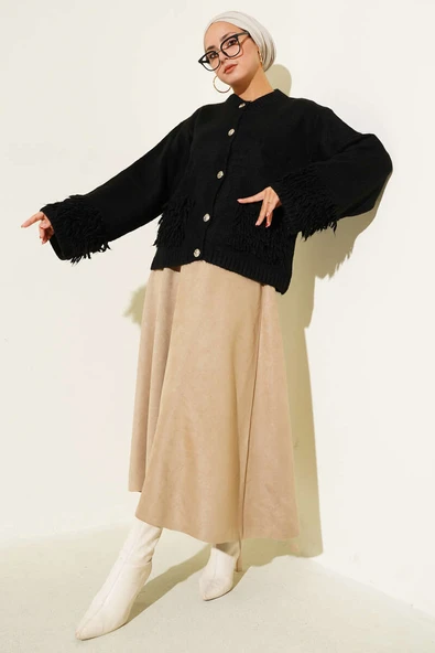 Püsküllü Düğme Detaylı Triko Hırka Siyah - Resim 2