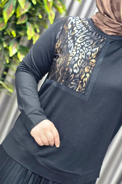 Kadın Tesettür Giyim Büyük Beden Pileli Leopar Desenli Etekli Takım - 3