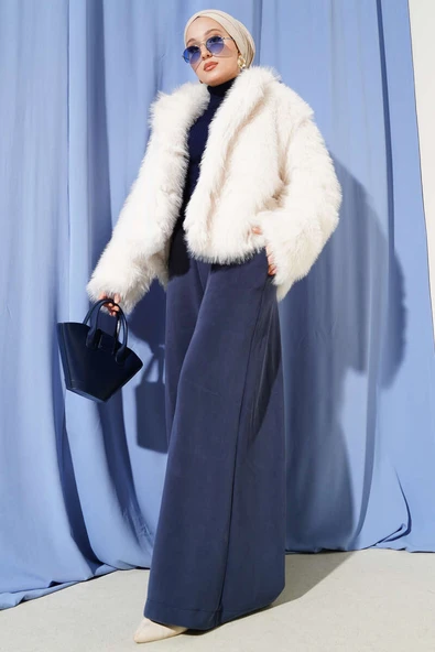 Kürklü Düğmeli Kısa Mont Ekru - 2