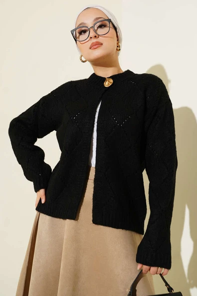 Delikli Baklava Desenli Triko Hırka Siyah ürün görseli