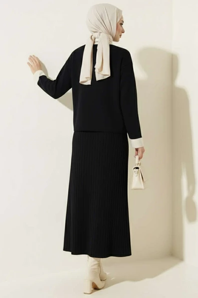 Cep Üstü Gül İşlemeli Etekli İkili Takım Siyah - Resim 3