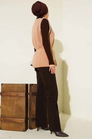 Bel Lastikli Sakallı Triko Yelek Camel - Resim 3