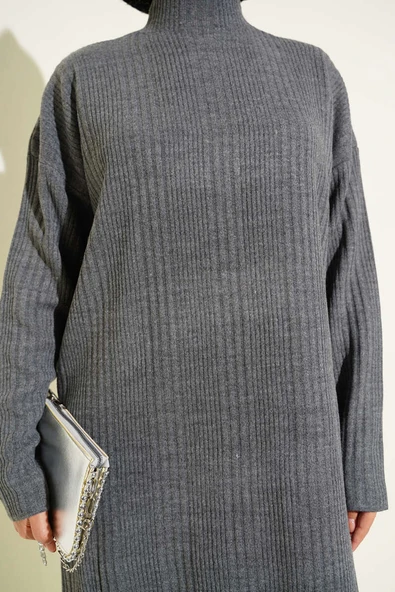 Dik Yaka Fitilli Triko Elbise Füme - Resim 4