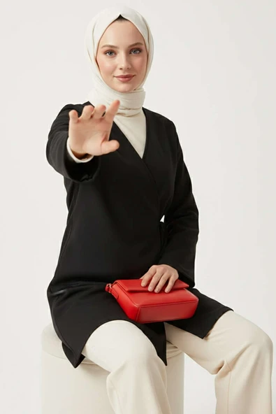 Yan Bağlamalı Kaşe Ceket Siyah