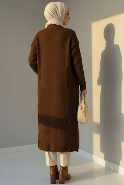 Geniş Cepli Uzun Triko Hırka Kahve - Resim 3