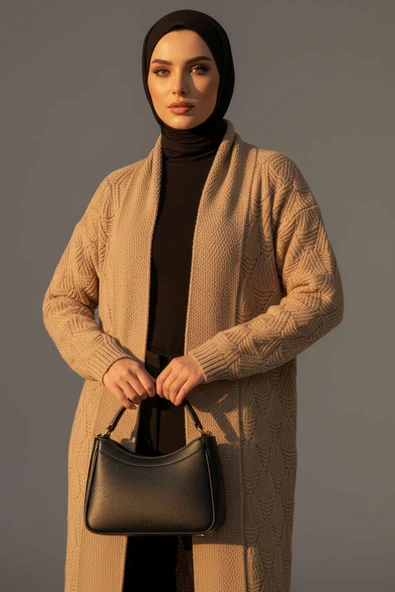 Şal Yaka Örgü Desenli Uzun Triko Hırka Latte ürün görseli 1