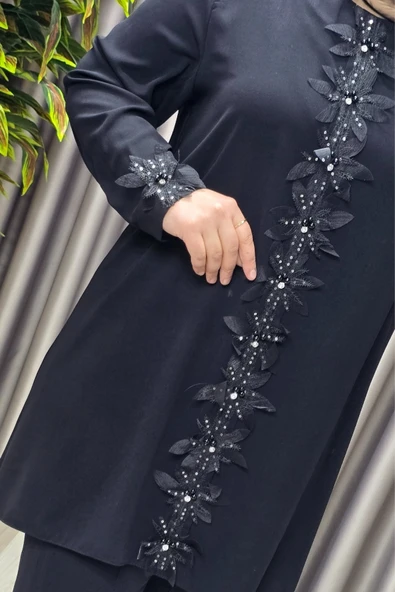 Kadın Tesettür Giyim Büyük Beden Kabartma Çiçekli Krep İkili Takım - Resim 3