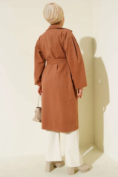 Cepli Kuşaklı Kruvaze Yaka Kaşe Kaban Latte - Resim 3