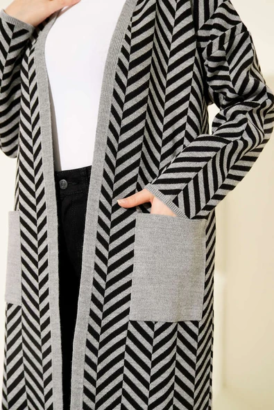 Zikzak Çizgili Desenli Uzun Triko Hırka Gri Siyah - Resim 4