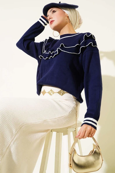 Önü Fırfırlı Triko Kazak Lacivert ürün görseli 1