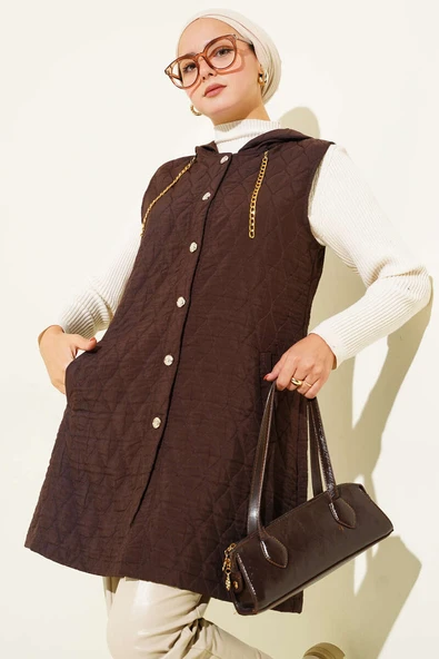 Kapuşonlu Kapitone Kısa Yelek Kahve ürün görseli 1