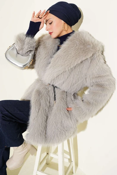 Geniş Yaka Kürklü Mont Gri - Resim 2