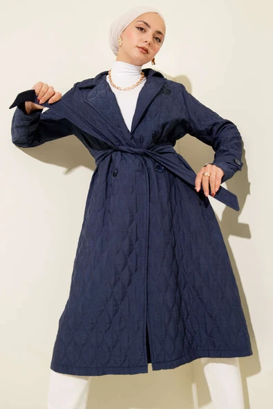 Kuşaklı Kapitone Kap Lacivert ürün görseli 1