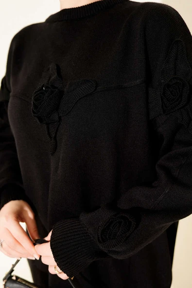 Çiçek İşlemeli Triko Kazak Siyah - Resim 4