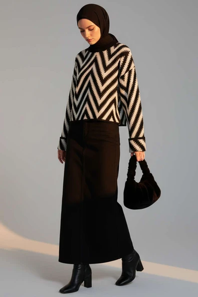 Zikzak Desen Ajurlu Triko Kazak Siyah - Resim 2