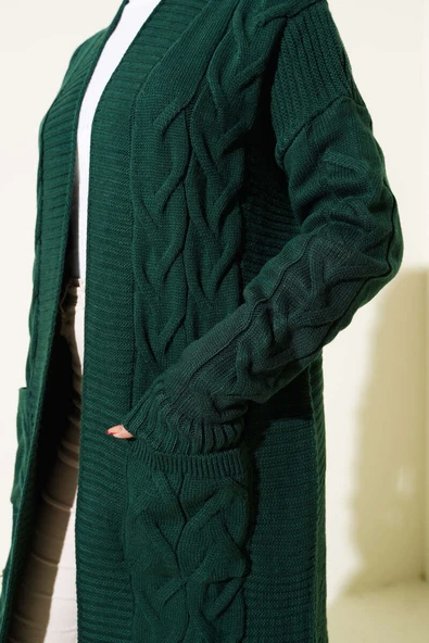 Cepli Örgü Desenli Uzun Hırka Zümrüt - Resim 4