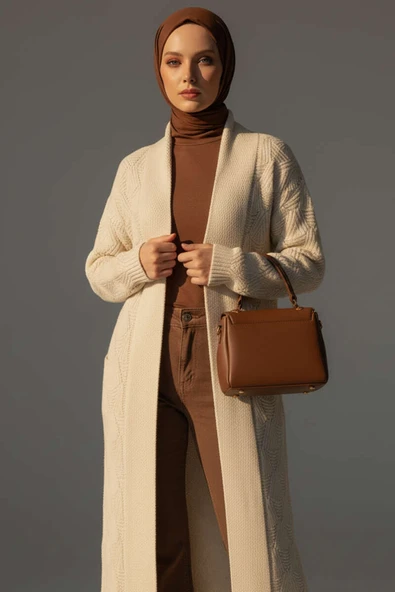 Şal Yaka Örgü Desenli Uzun Triko Hırka Bej - Resim 2