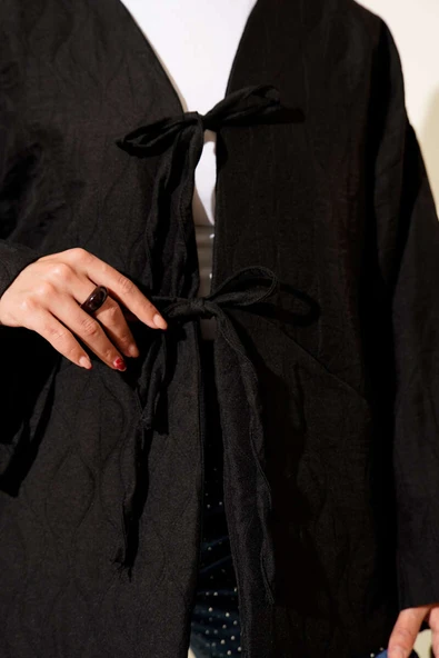 Kapitone Bağlamalı Kimono Siyah - Resim 4