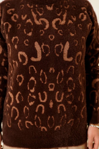 Leopar Desenli Sakallı Kazak Kahve Latte - Resim 4