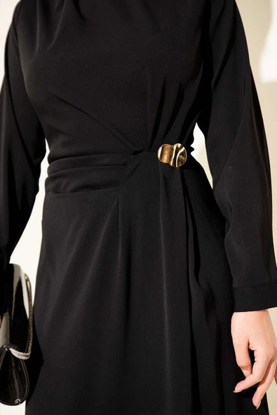 Gold Aksesuarlı Abiye Elbise Siyah - Resim 4