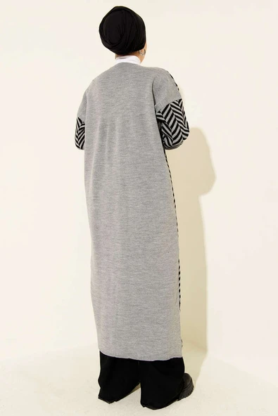 Zikzak Çizgili Desenli Uzun Triko Hırka Gri Siyah - Resim 3