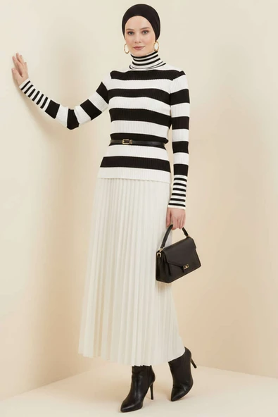 Çizgili Balıkçı Yaka Detaylı Triko Kazak Siyah - Resim 2