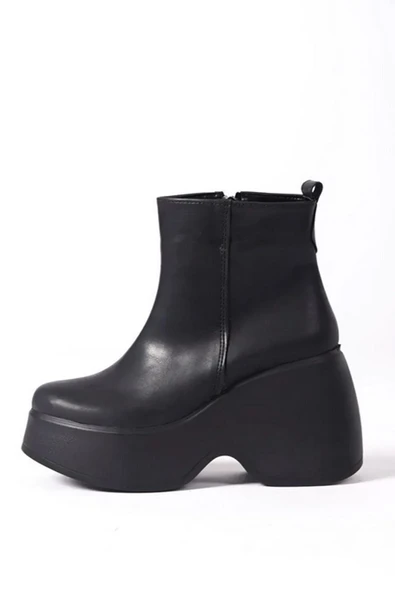 Kadın Celsi Siyah Yandan Fermuarlı 9 cm Yüksek Dolgu Topuklu Mevsimlik Kadın Kısa Bot Bootie - 5