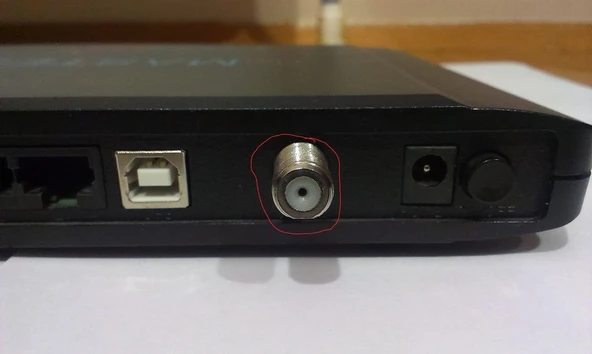 KABLONET UYDUNET MODEM KABLO NETMASTER CBW-700V 4 Port VOIP WIRELESS YENİLENMİŞ 2. EL ÜRÜN - Resim 4