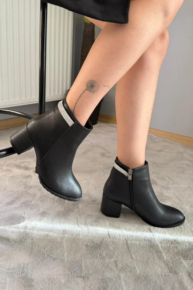 Kadın Trend Siyah Arkadan Taşlı ( 6 cm ) Topuklu Oval Burun Bot - 2