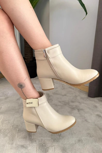 Kadın Mabel Krem Deri  Tokalı ( 6 cm ) Topuklu Oval Burun Bot - 4