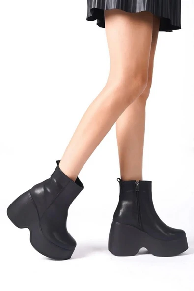 Kadın Celsi Siyah Yandan Fermuarlı 9 cm Yüksek Dolgu Topuklu Mevsimlik Kadın Kısa Bot Bootie - 4