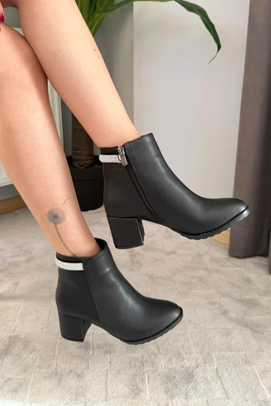 Kadın Trend Siyah Arkadan Taşlı ( 6 cm ) Topuklu Oval Burun Bot - 3