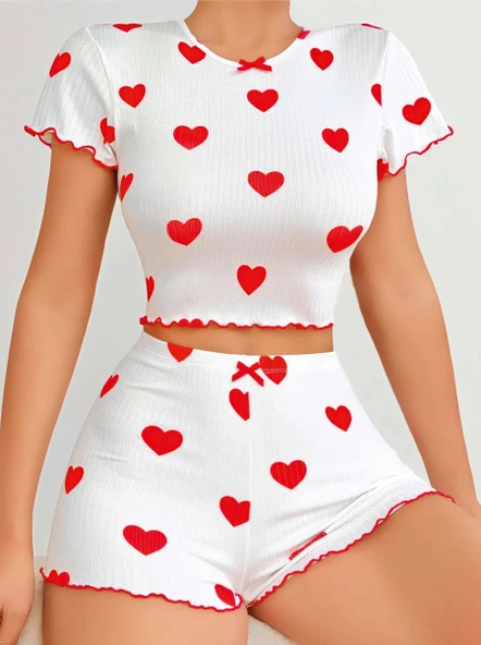 Kadın Beyaz kırmızı kalp Desenli şortlu Gecelik Takım 5023 ürün görseli 1