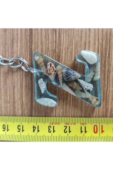 "Z" HARFİ - Açık Mavi Deniz Epoksi Harf Anahtarlık – Gerçek Deniz Kabuğu, El Yapımı, Benzersiz - Resim 2