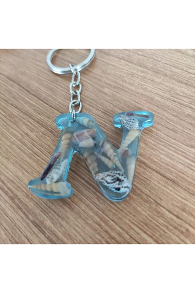 "N" HARFİ - Açık Mavi Deniz Epoksi Harf Anahtarlık – Gerçek Deniz Kabuğu, El Yapımı, Benzersiz - Resim 5