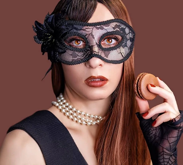 Tüllü Çiçekli Lüks Plastik Maske Siyah - Resim 3