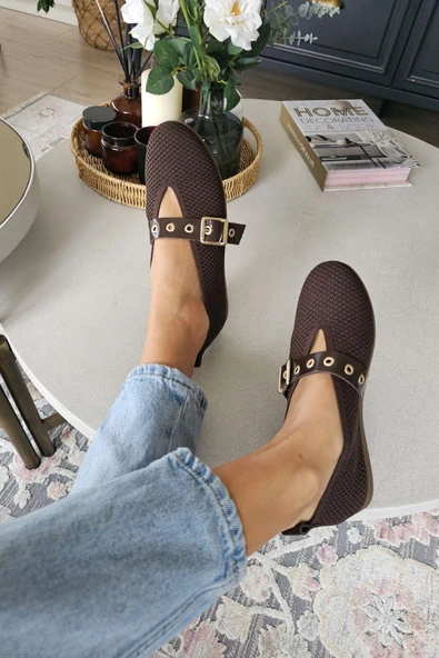 OPS 075 01 Topukla Kadın Deri Toka Detaylı Babet - Resim 10