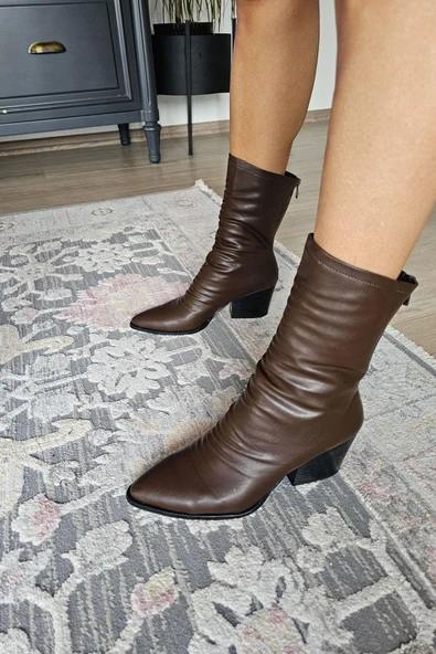 0PS 019 201 Topukla Kadın Kalın Topuklu Yarım Çizme - Resim 6