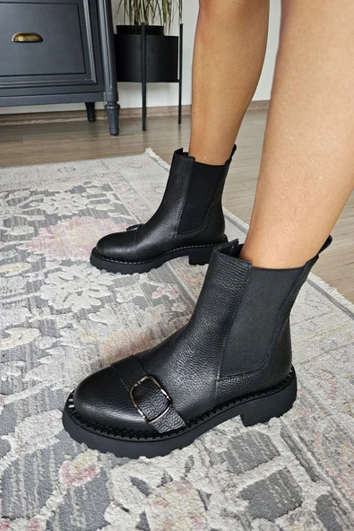 OPS 022 24565 Topukla Kadın Hakiki Deri Toka Detaylı Kalın Tabanlı Bot - Resim 2