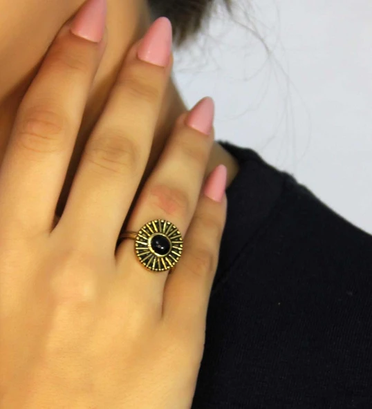 Doğal Taş Oniks Yuvarlak Doğal Taşlı Antik Model Kadın Ayarlanabillir Yüzük euy70o ürün görseli