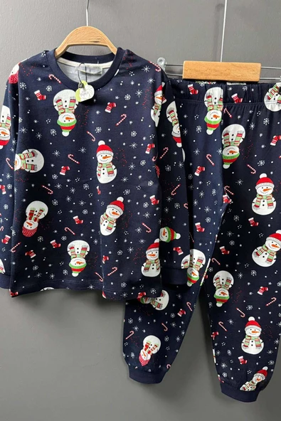 Erkek Çocuk Üzeri Kardan Adam ve Noel Baskılı Lacivert Pijama Takımı ürün görseli