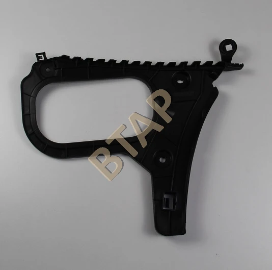 BTAP A3 (2013-2016) SEDAN TAMPON BRAKETİ ARKA SAĞ 8V5807378